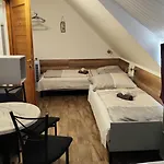Pensión Arcadia 3*